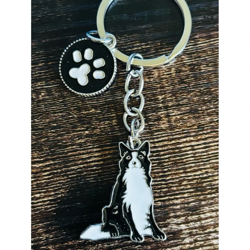 Border Collie Dog Keychain Enamel Paw Print Charm Black White Silver Tone New